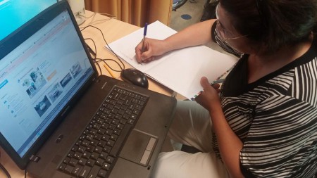 Cursist noteert anwijzingen